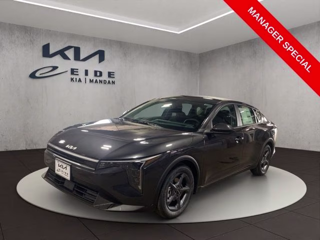 2026 Kia K4 LXS AT's photo