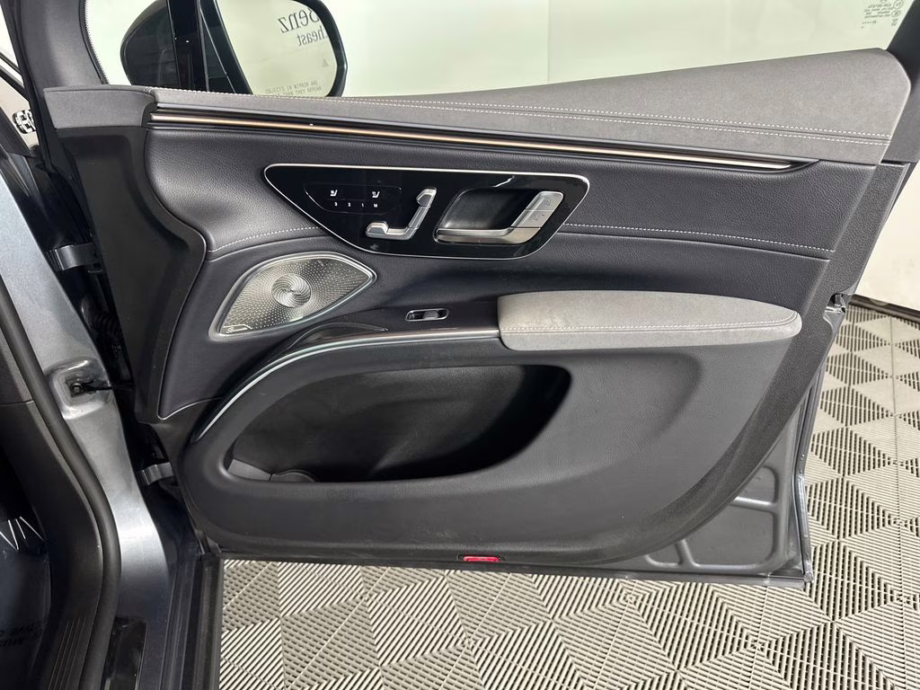 2023 Selenite Gray Metallic Mercedes-Benz EQS 450 AWD SUV