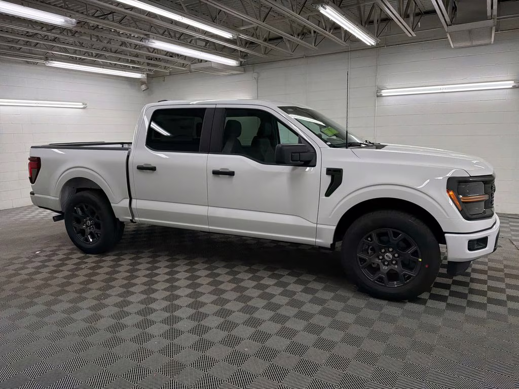 2026 OXFORD WHITE Ford F-150 STX RWD Truck