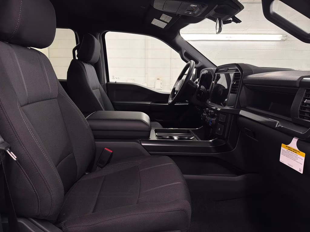 2026 OXFORD WHITE Ford F-150 STX RWD Truck