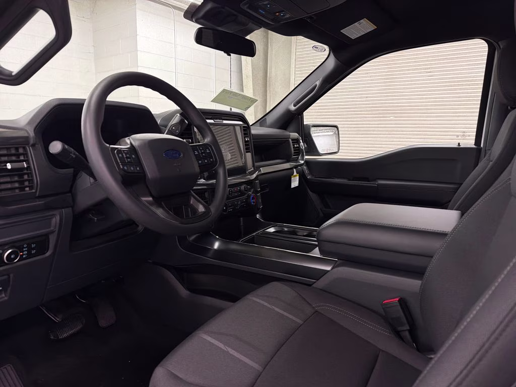 2026 OXFORD WHITE Ford F-150 STX RWD Truck