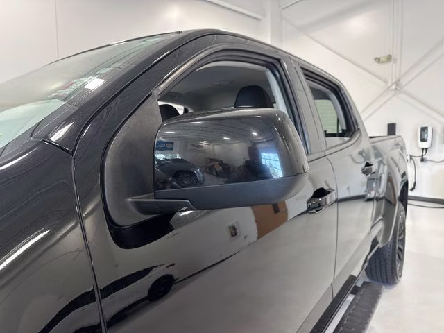 2022 Onyx Black GMC Canyon Elevation 4X4 Truck