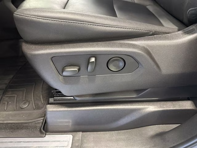 2025 Summit White GMC Sierra 1500 Elevation 4X4 Truck