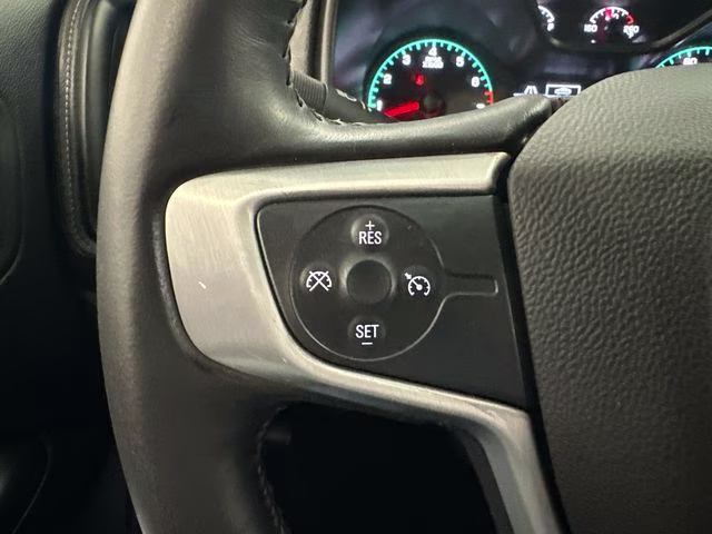 2022 Onyx Black GMC Canyon Elevation 4X4 Truck