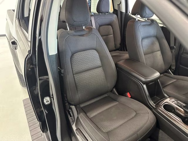 2022 Onyx Black GMC Canyon Elevation 4X4 Truck
