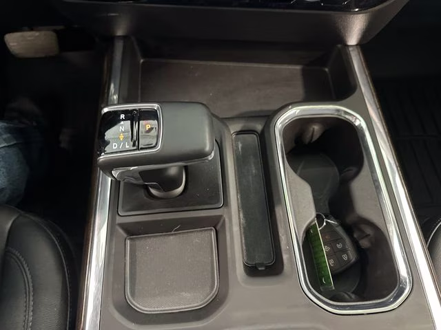 2025 Summit White GMC Sierra 1500 Elevation 4X4 Truck