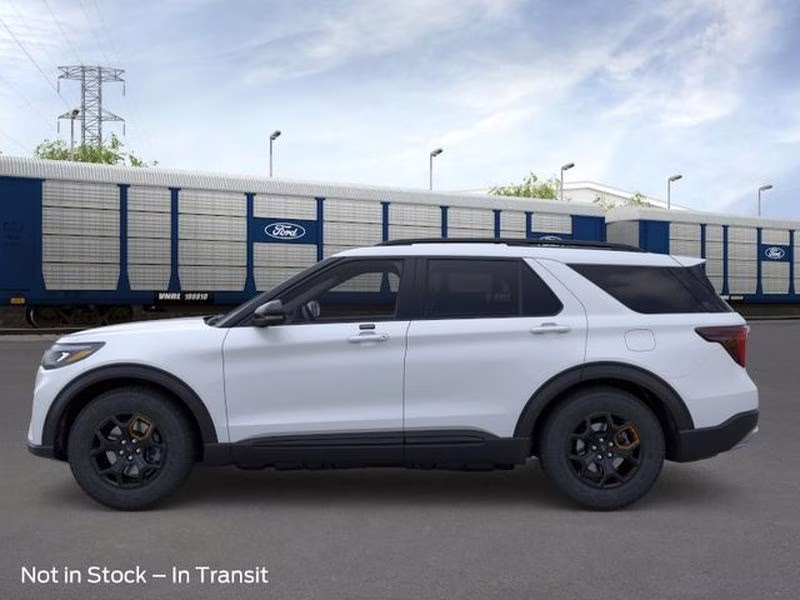 2026 Space White Metallic Ford Explorer Tremor 4X4 SUV