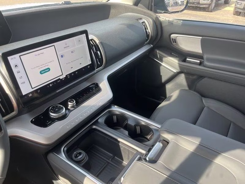 2026 Oxford White Ford Expedition Active RWD SUV