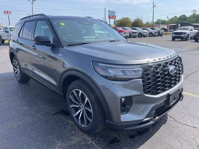 2026 Carbonized Gray Metallic Ford Explorer ST-Line 4X4 SUV