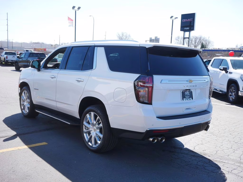 2022 Iridescent Pearl Tricoat Chevrolet Tahoe High Country 4X4 SUV