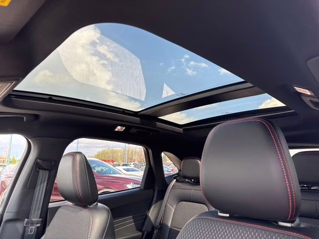 2023 Oxford White Ford Escape ST-Line Select AWD SUV