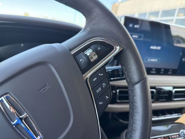 2022 Flight Blue Metallic Clearcoat Lincoln Nautilus Standard AWD SUV