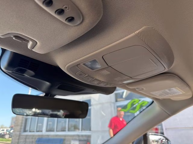2022 Flight Blue Metallic Clearcoat Lincoln Nautilus Standard AWD SUV
