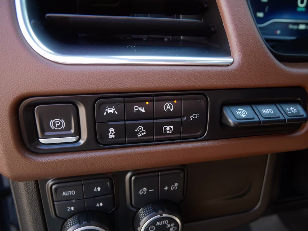 2022 Iridescent Pearl Tricoat Chevrolet Tahoe High Country 4X4 SUV