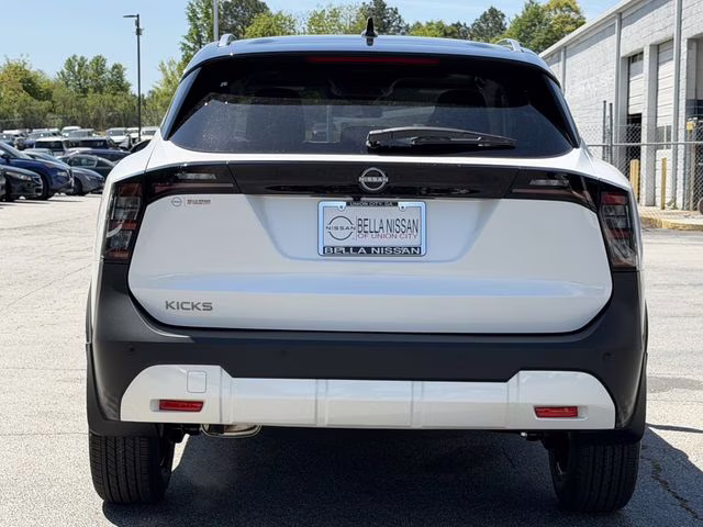 2026 Aspen White/Super Black Nissan Kicks SV FWD SUV