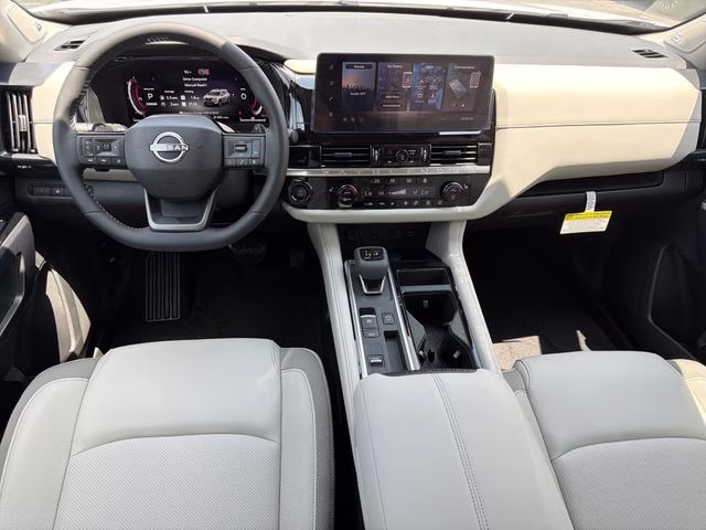2026 Everest White Pearl Tricoat Nissan Pathfinder SL FWD SUV