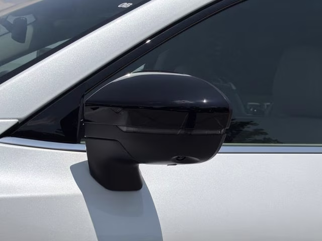 2026 Everest White Pearl Tricoat Nissan Pathfinder SL FWD SUV