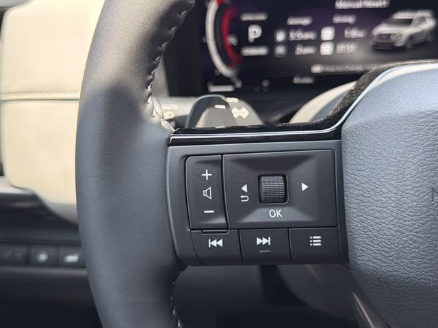 2026 Everest White Pearl Tricoat Nissan Pathfinder SL FWD SUV