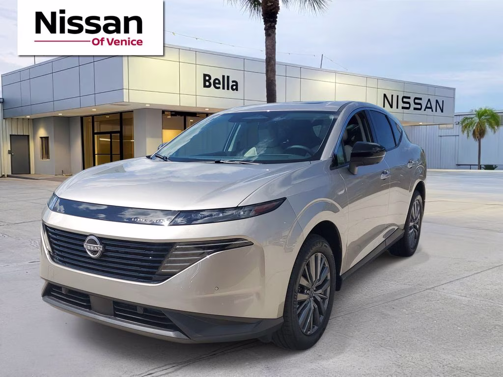 2026 Champagne Silver Metallic Nissan Murano SL AWD SUV