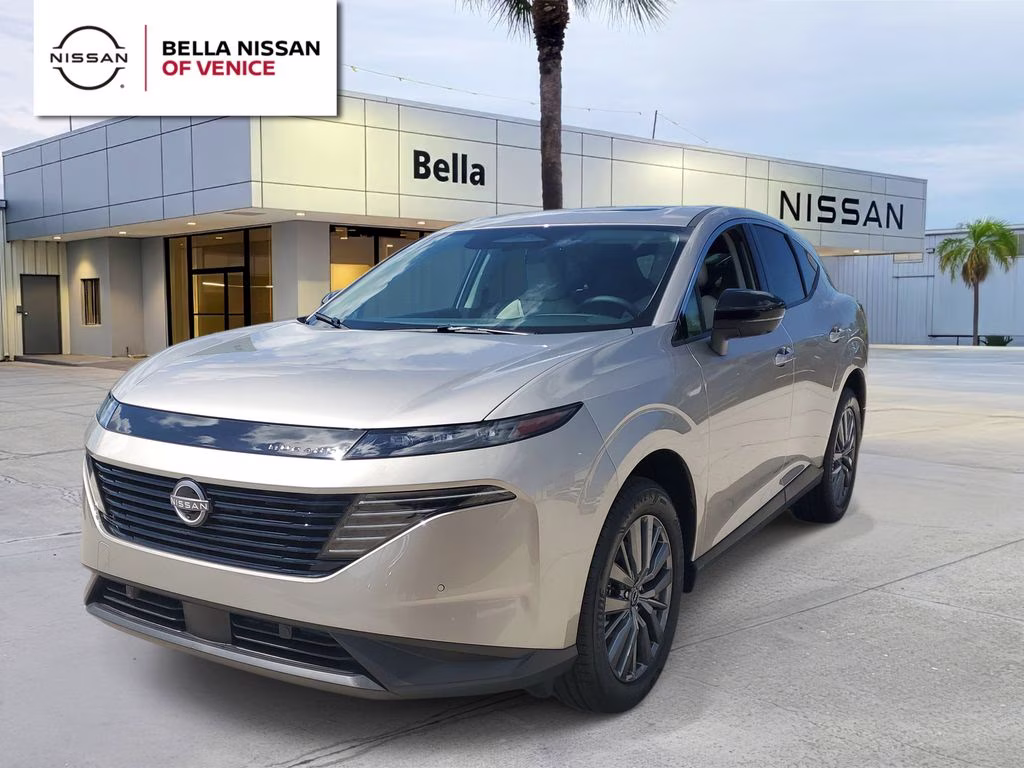 2026 Champagne Silver Metallic Nissan Murano SL AWD SUV