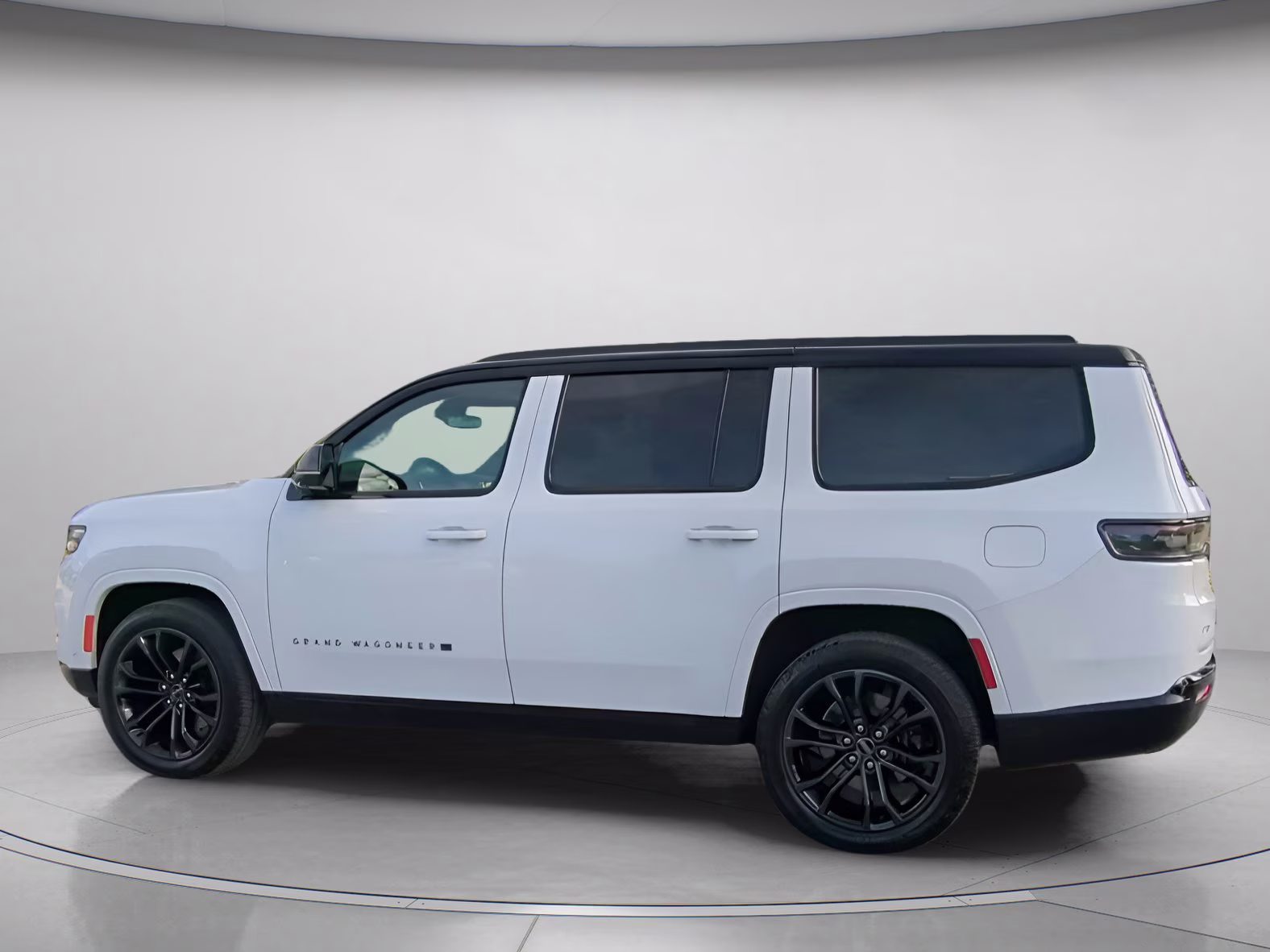2024 Bright White Clearcoat Jeep Grand Wagoneer Series II Obsidian 4X4 SUV