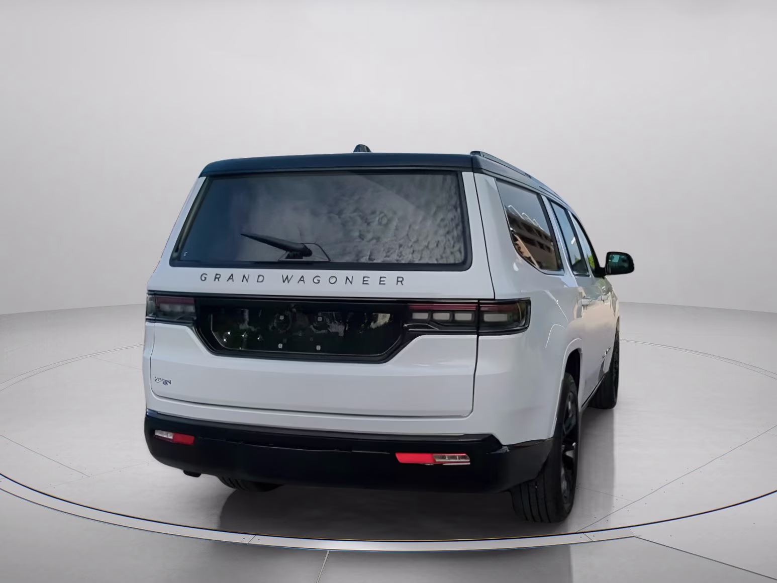 2024 Bright White Clearcoat Jeep Grand Wagoneer Series II Obsidian 4X4 SUV