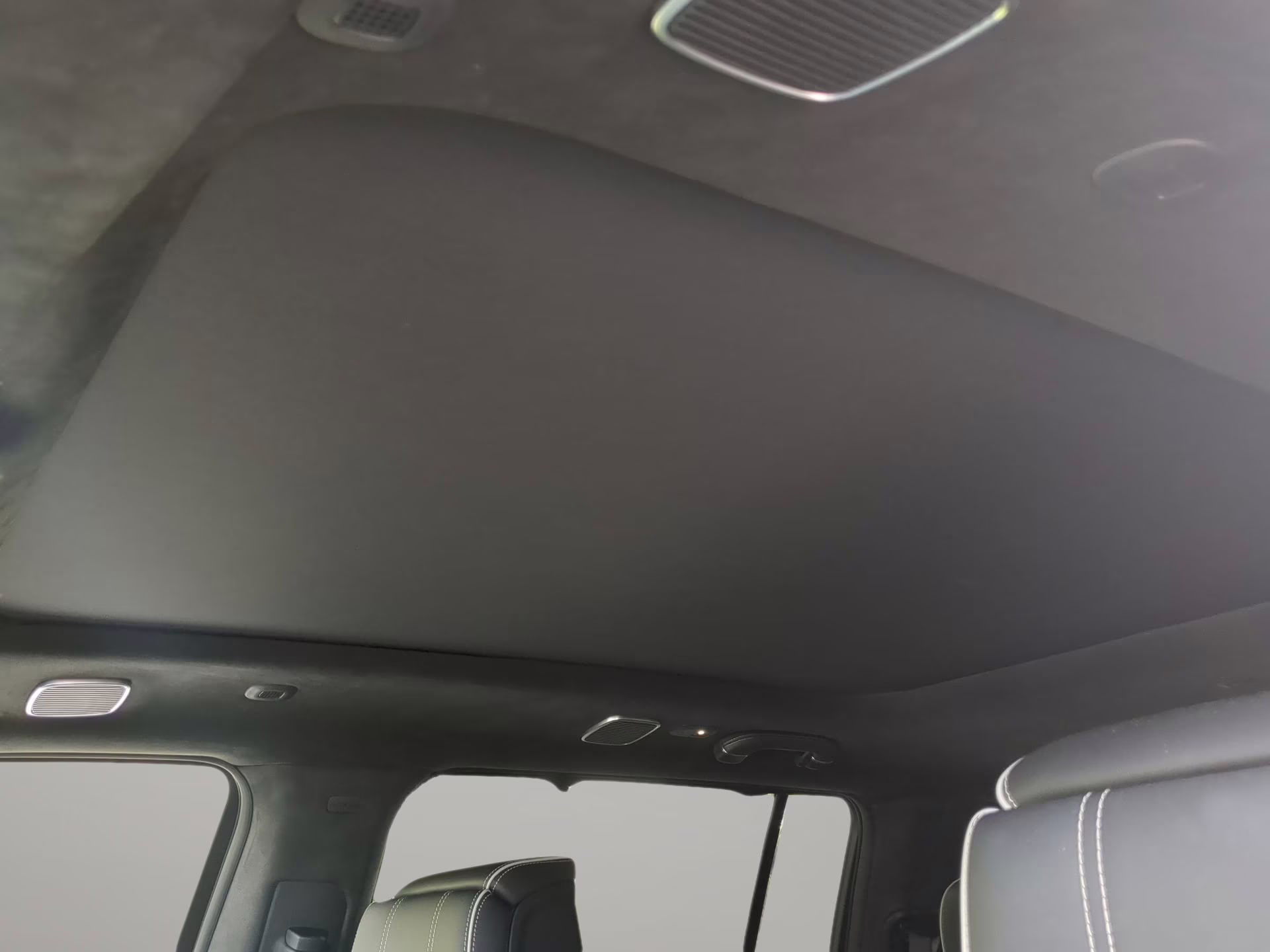 2024 Bright White Clearcoat Jeep Grand Wagoneer Series II Obsidian 4X4 SUV