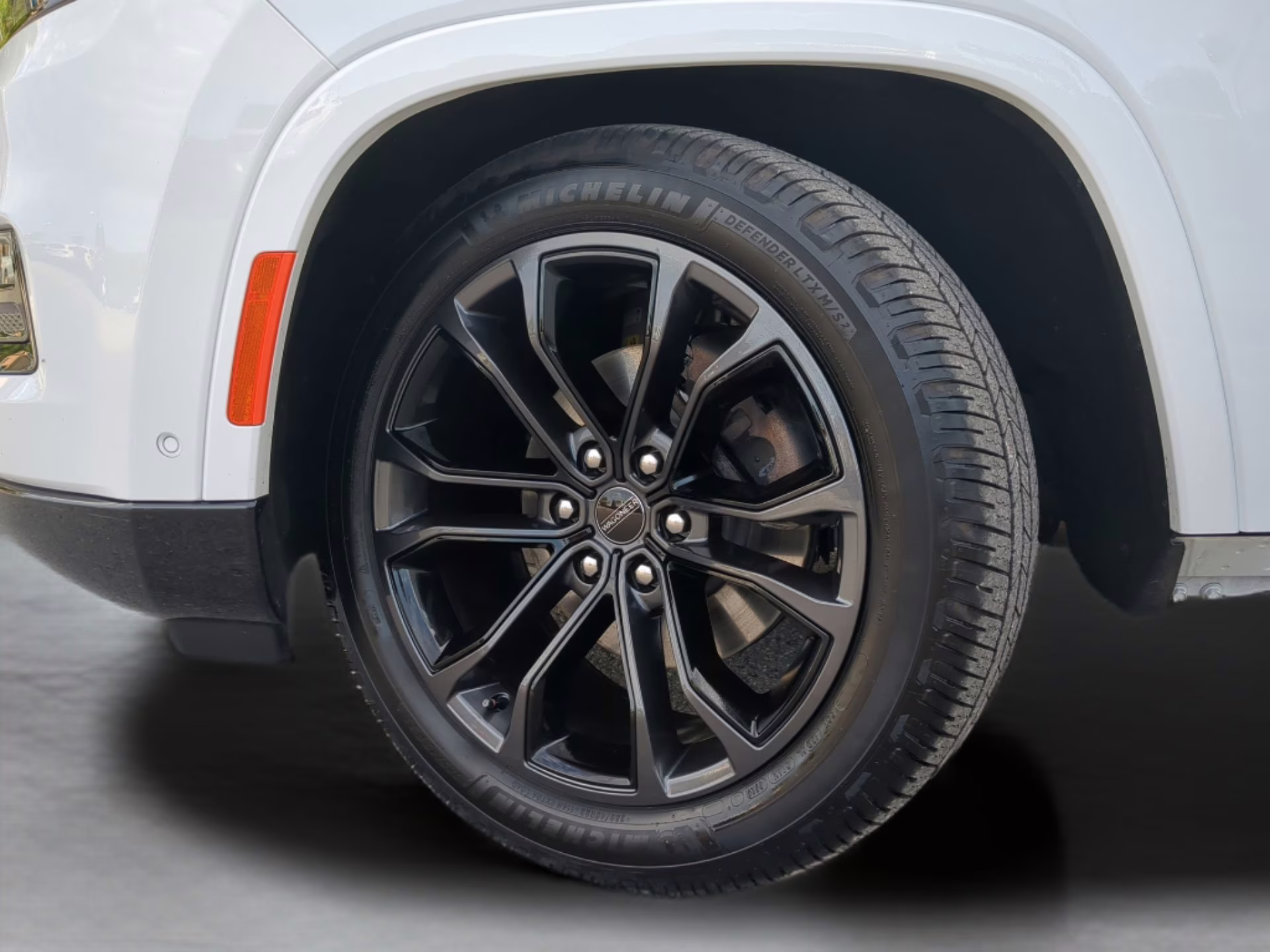 2024 Bright White Clearcoat Jeep Grand Wagoneer Series II Obsidian 4X4 SUV
