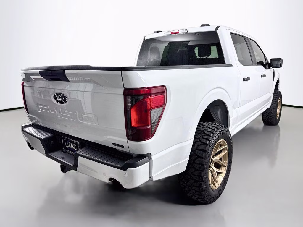 2026 Oxford White Ford F-150 STX 4X4 Truck