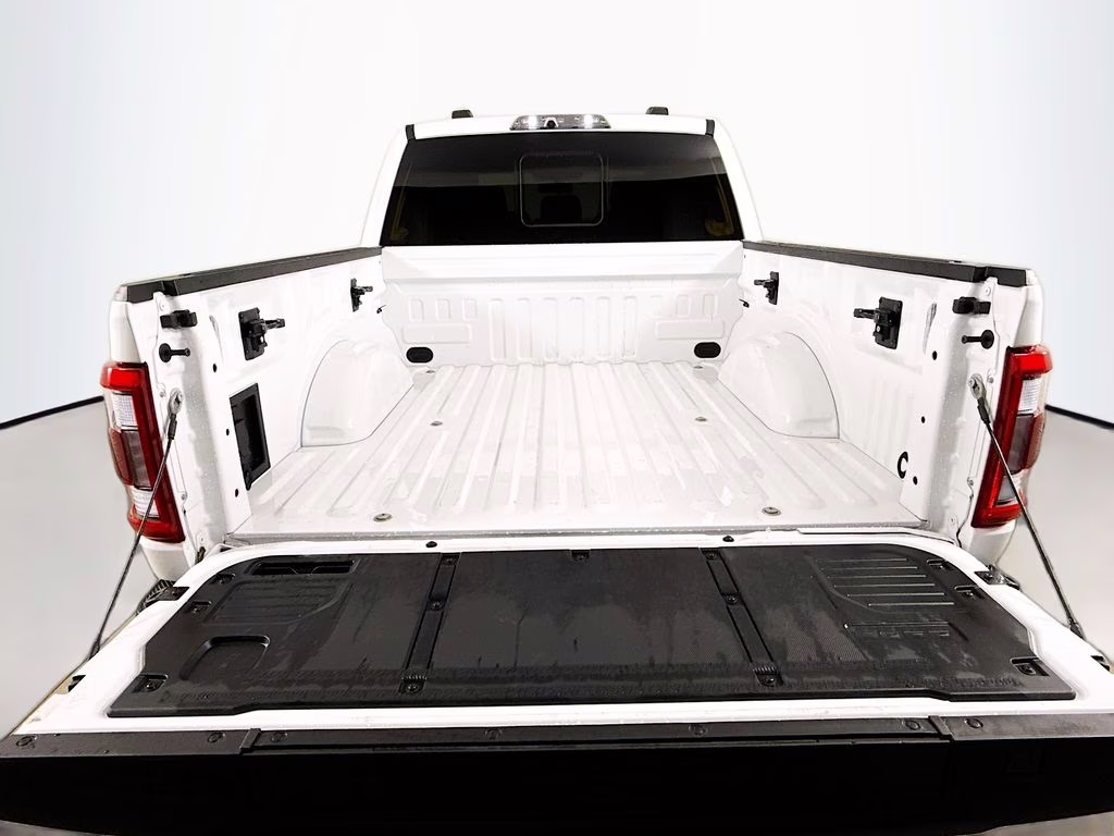2023 Oxford White Ford F-150 Raptor 4X4 Truck