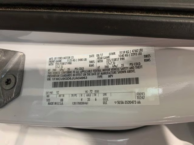 2018 Oxford White Ford Escape SE 4X4 SUV