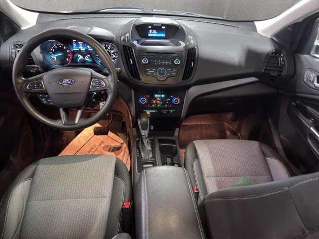 2018 Oxford White Ford Escape SE 4X4 SUV
