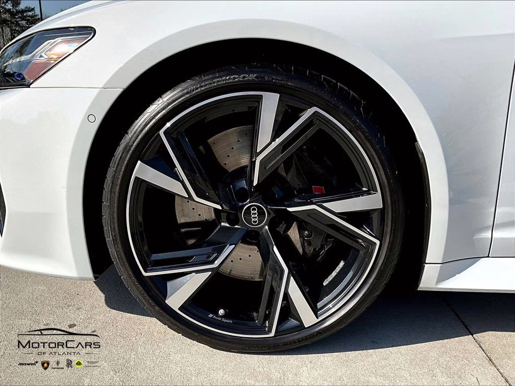 2022 Glacier White Metallic Audi RS 6 4.2 Carbon Optic and RS Design Package AWD Crossover