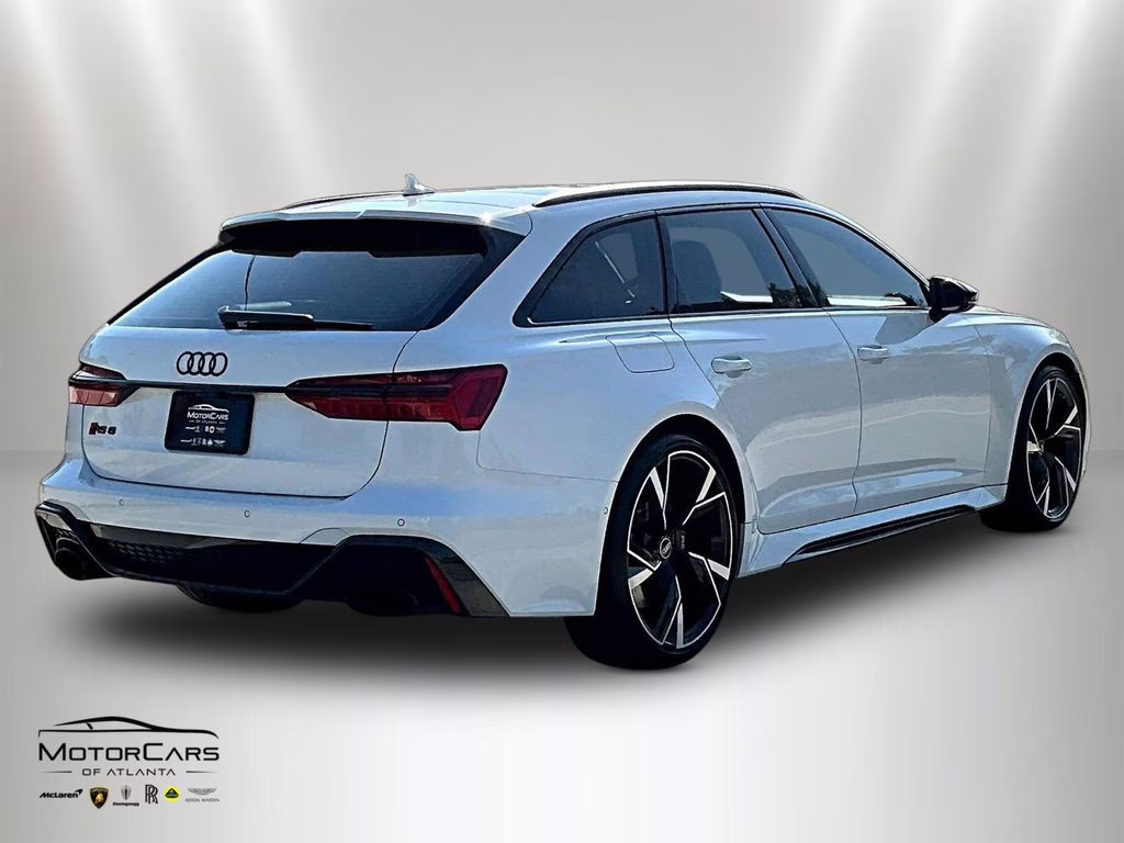 2022 Glacier White Metallic Audi RS 6 4.2 Carbon Optic and RS Design Package AWD Crossover