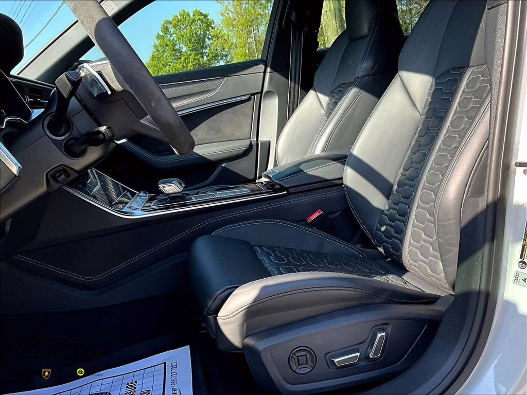 2022 Glacier White Metallic Audi RS 6 4.2 Carbon Optic and RS Design Package AWD Crossover