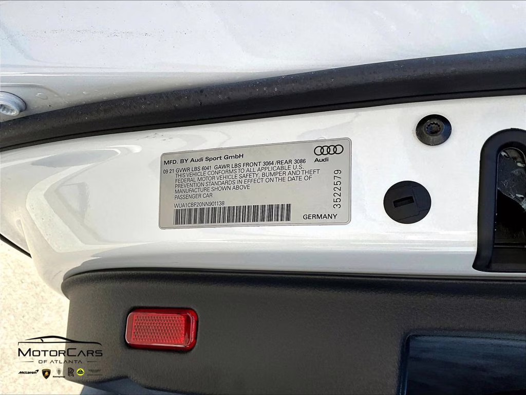 2022 Glacier White Metallic Audi RS 6 4.2 Carbon Optic and RS Design Package AWD Crossover
