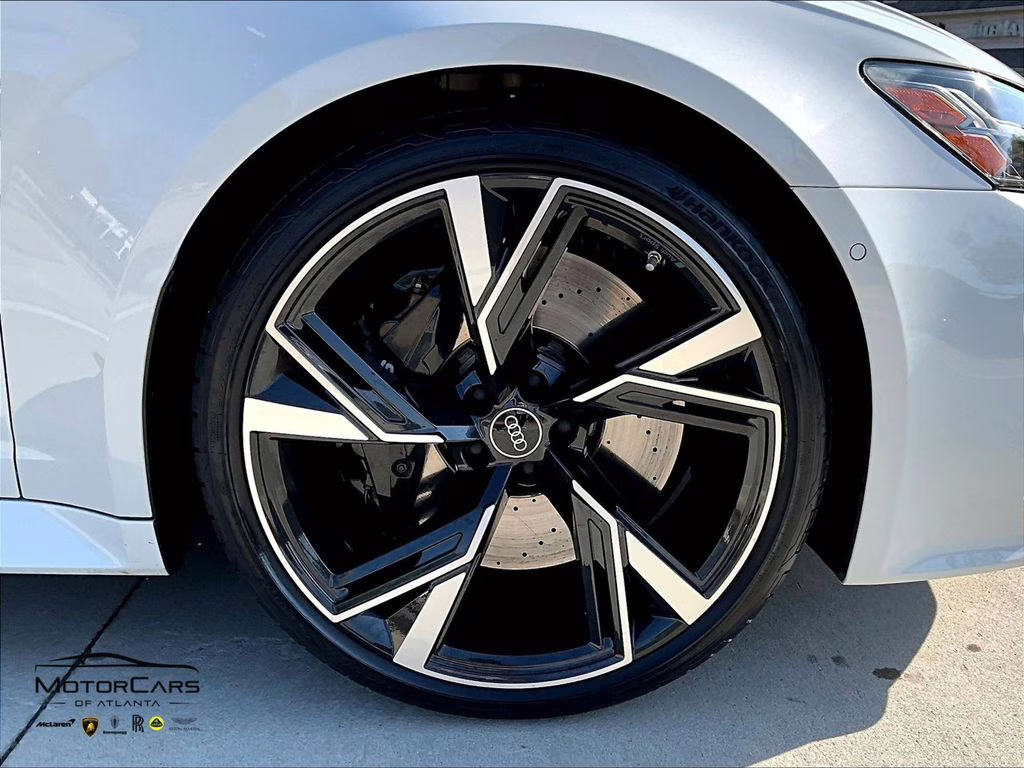 2022 Glacier White Metallic Audi RS 6 4.2 Carbon Optic and RS Design Package AWD Crossover