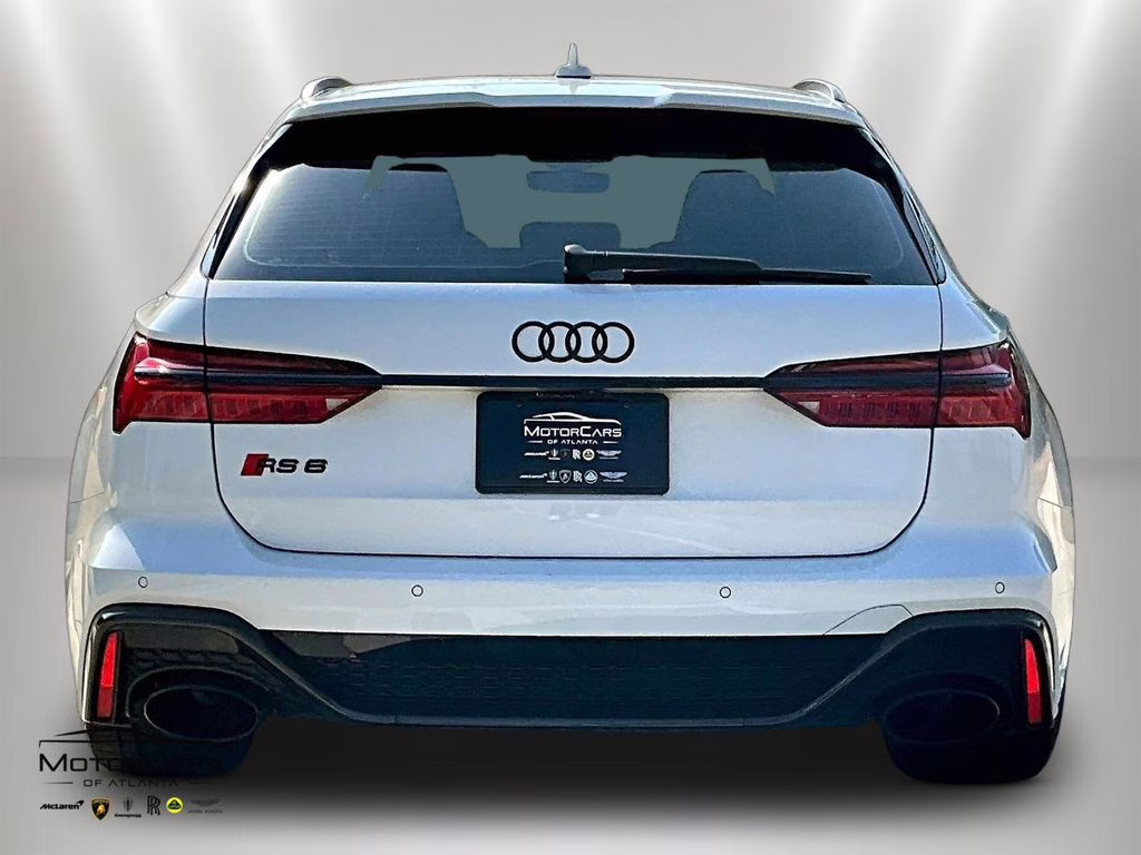 2022 Glacier White Metallic Audi RS 6 4.2 Carbon Optic and RS Design Package AWD Crossover