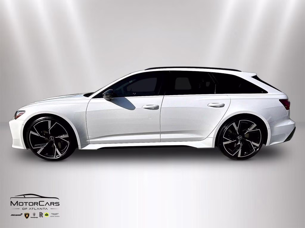 2022 Glacier White Metallic Audi RS 6 4.2 quattro AWD Crossover