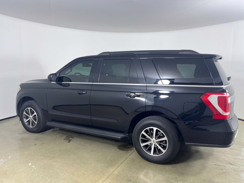2019 Black Metallic Ford Expedition XLT 4X4 SUV