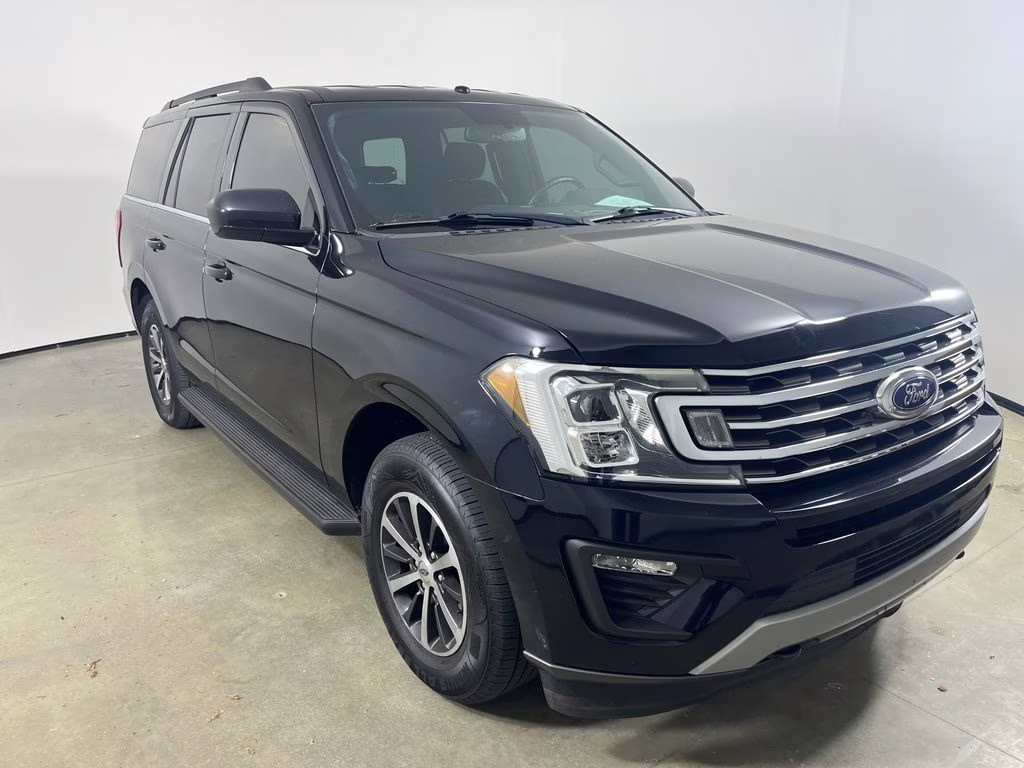 2019 Black Metallic Ford Expedition XLT 4X4 SUV