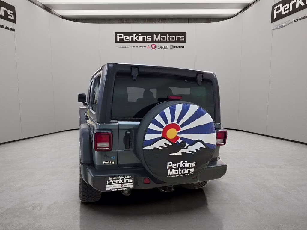 2025 Anvil Clear Coat Jeep Wrangler 4xe Willys 4X4 SUV