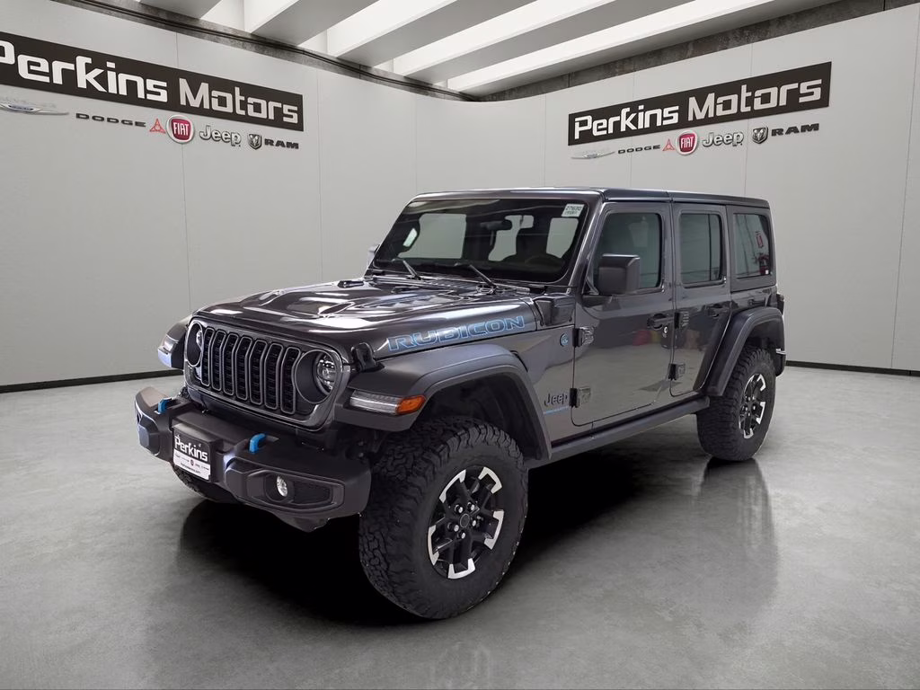 2025 Granite Crystal Metallic Clearcoat Jeep Wrangler 4xe Rubicon 4X4 SUV