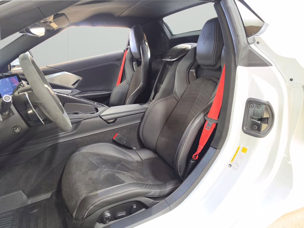 2020 Ceramic Matrix Gray Metallic Chevrolet Corvette Stingray RWD Convertible