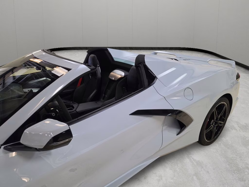 2020 Ceramic Matrix Gray Metallic Chevrolet Corvette Stingray RWD Convertible