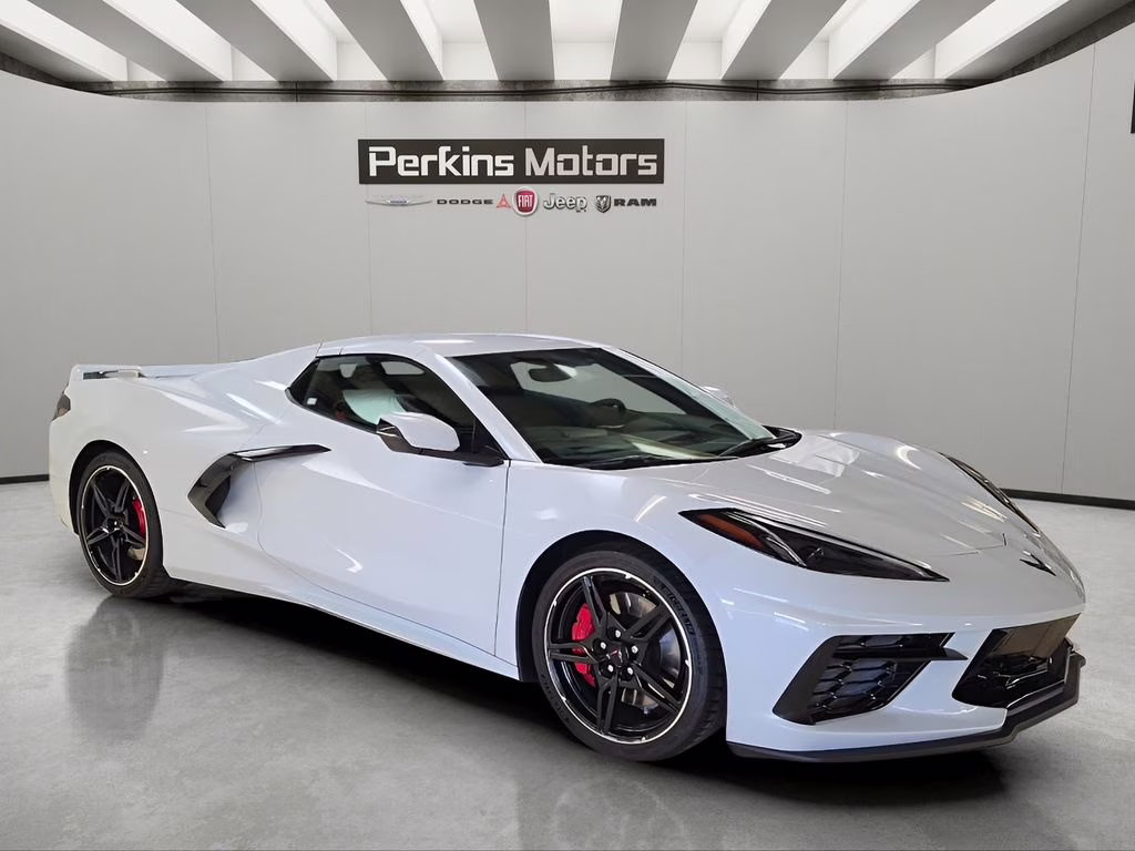 2020 Ceramic Matrix Gray Metallic Chevrolet Corvette Stingray RWD Convertible