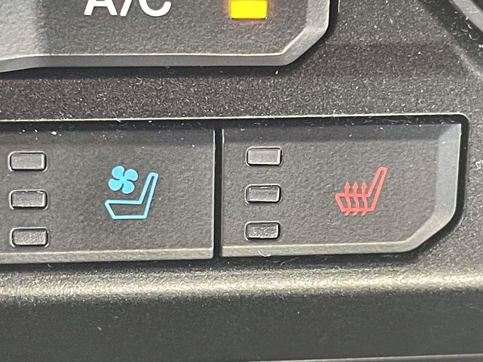 2019 Agate Black Metallic Ford F-150 Lariat 4X4 Truck