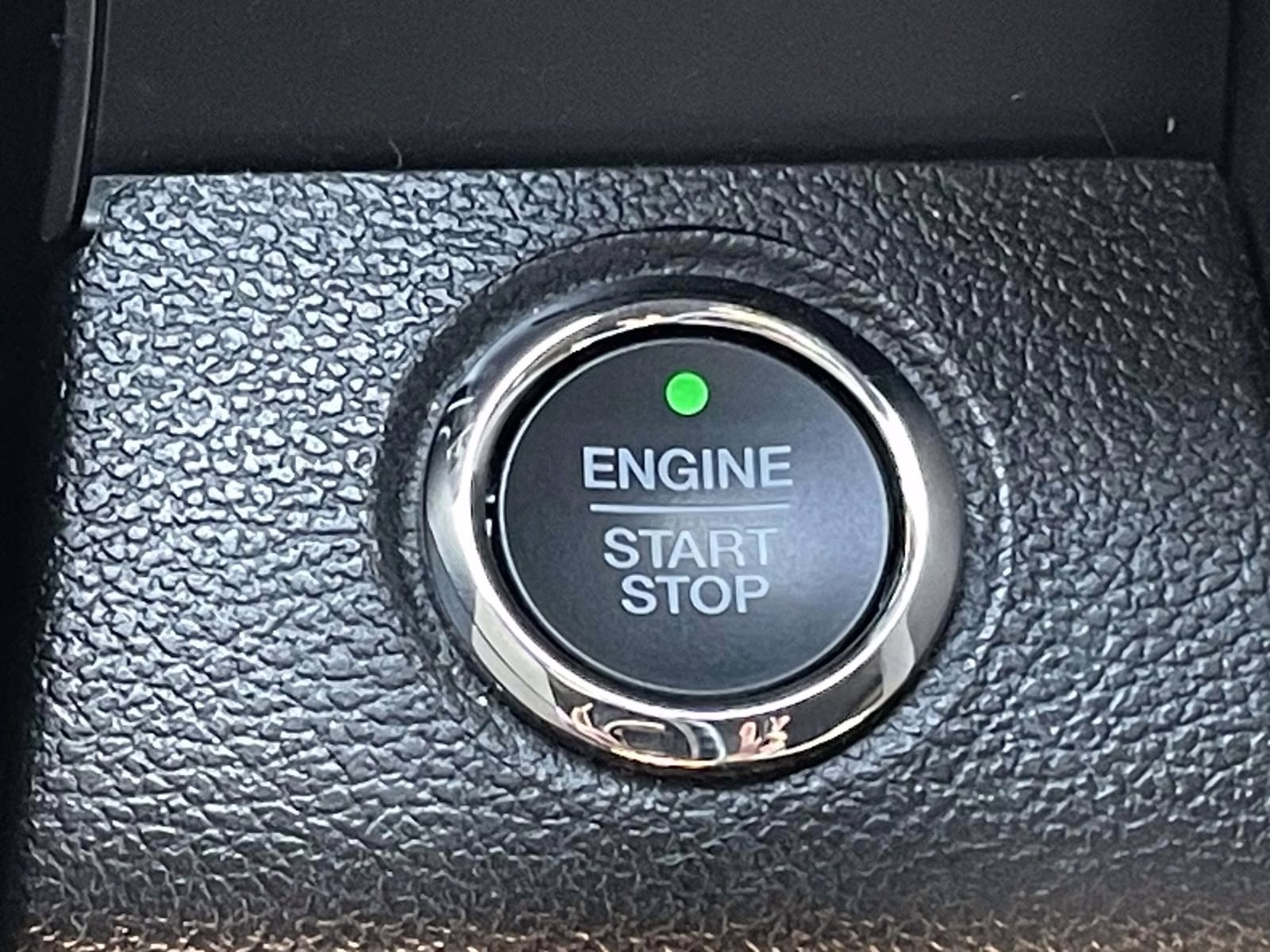 2019 Agate Black Metallic Ford F-150 Lariat 4X4 Truck