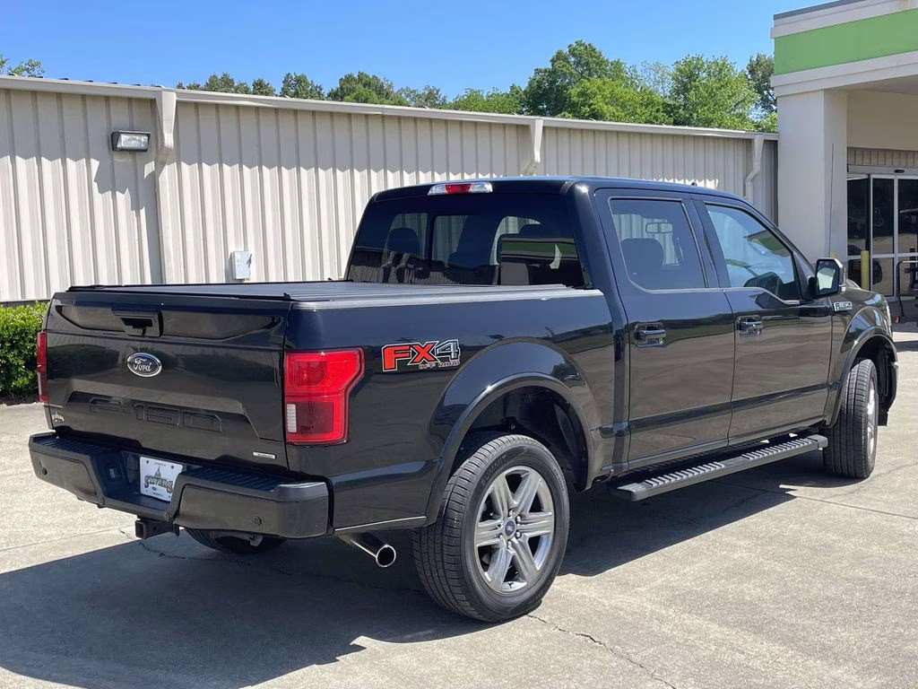 2019 Agate Black Metallic Ford F-150 Lariat 4X4 Truck