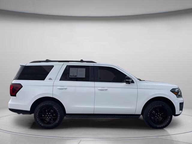 2022 White Metallic Ford Expedition Timberline 4X4 SUV